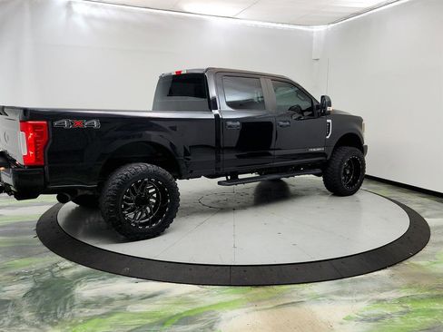 Used 2019 Ford F250 XL w/ Power Equipment Group AWD/4WD image 5