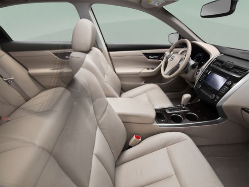 Used 2013 Nissan Altima 2.5 SV w/ 2.5SV Convenience Pkg FWD image 44