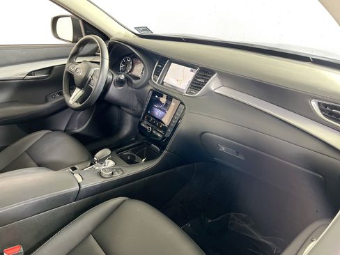 Used 2020 INFINITI QX50 Luxe w/ Navigation Package image 29