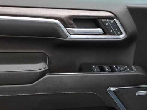 Certified 2024 Chevrolet Silverado 1500 LTZ image 25