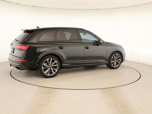 Certified 2023 Audi SQ7 Prestige AWD/4WD image 7