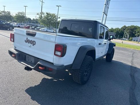 Used 2021 Jeep Gladiator Mojave w/ Cold Weather Group AWD/4WD image 19