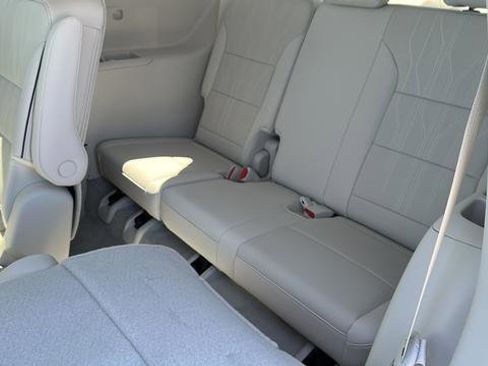 New 2026 Buick Enclave Avenir image 20