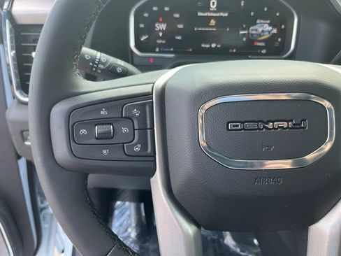 New 2026 GMC Sierra 3500 Denali w/ Denali Reserve Package AWD/4WD image 30