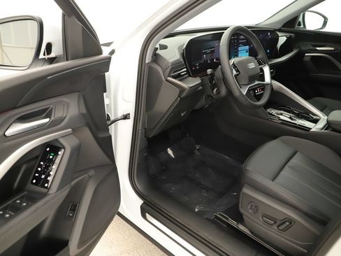 New 2026 Audi Q5 2.0T AWD/4WD image 14