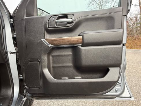 Used 2019 Chevrolet Silverado 1500 RST w/ All-Star Edition image 24