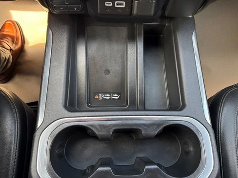 Certified 2020 Chevrolet Silverado 1500 LTZ w/ LTZ Plus Package AWD/4WD image 22