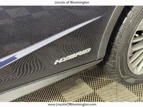 Used 2021 Lexus RX 450h AWD w/ Luxury Package image 13