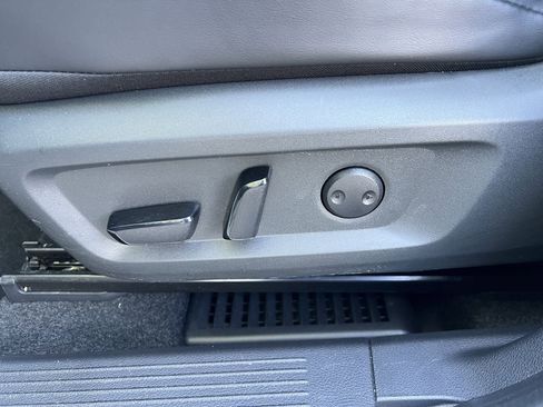 Certified 2023 Nissan Rogue SV w/ SV Premium B Package image 21