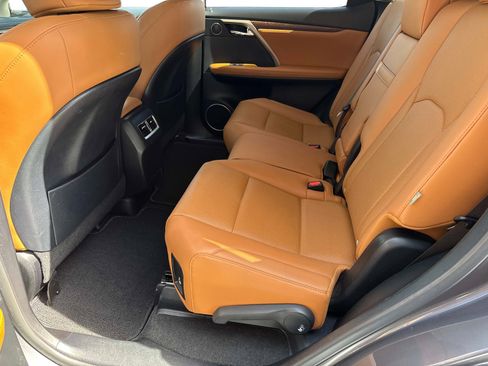 Certified 2022 Lexus RX 350L FWD w/ Premium Package image 15