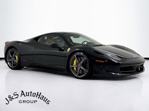 Used 2014 Ferrari 458 Italia Coupe RWD image 1