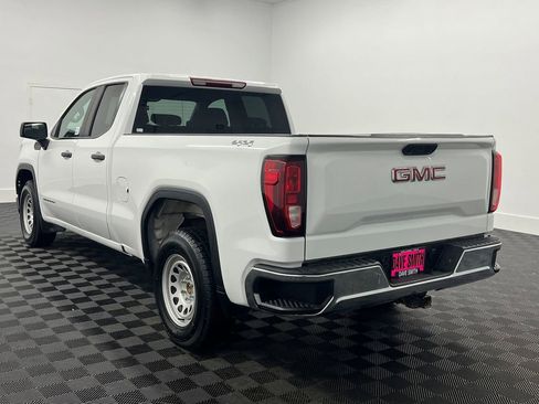 Used 2023 GMC Sierra 1500 Pro w/ Pro Value Package image 3