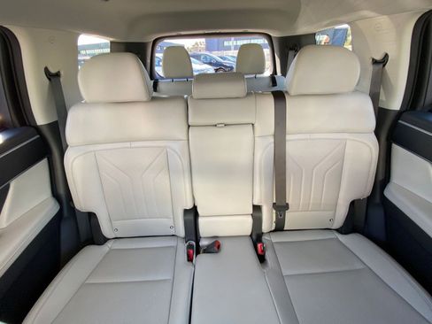 Used 2025 Hyundai Santa Fe SEL image 41