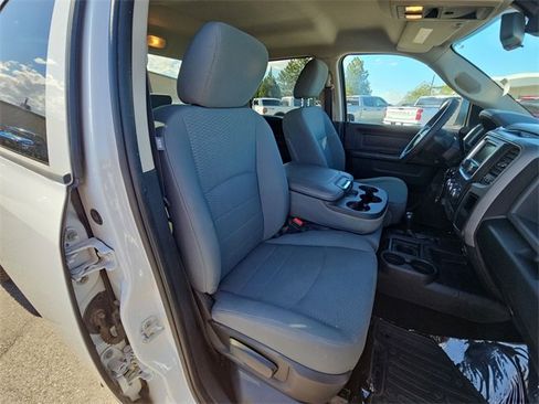 Used 2016 RAM 3500 Tradesman w/ Chrome Appearance Group image 15