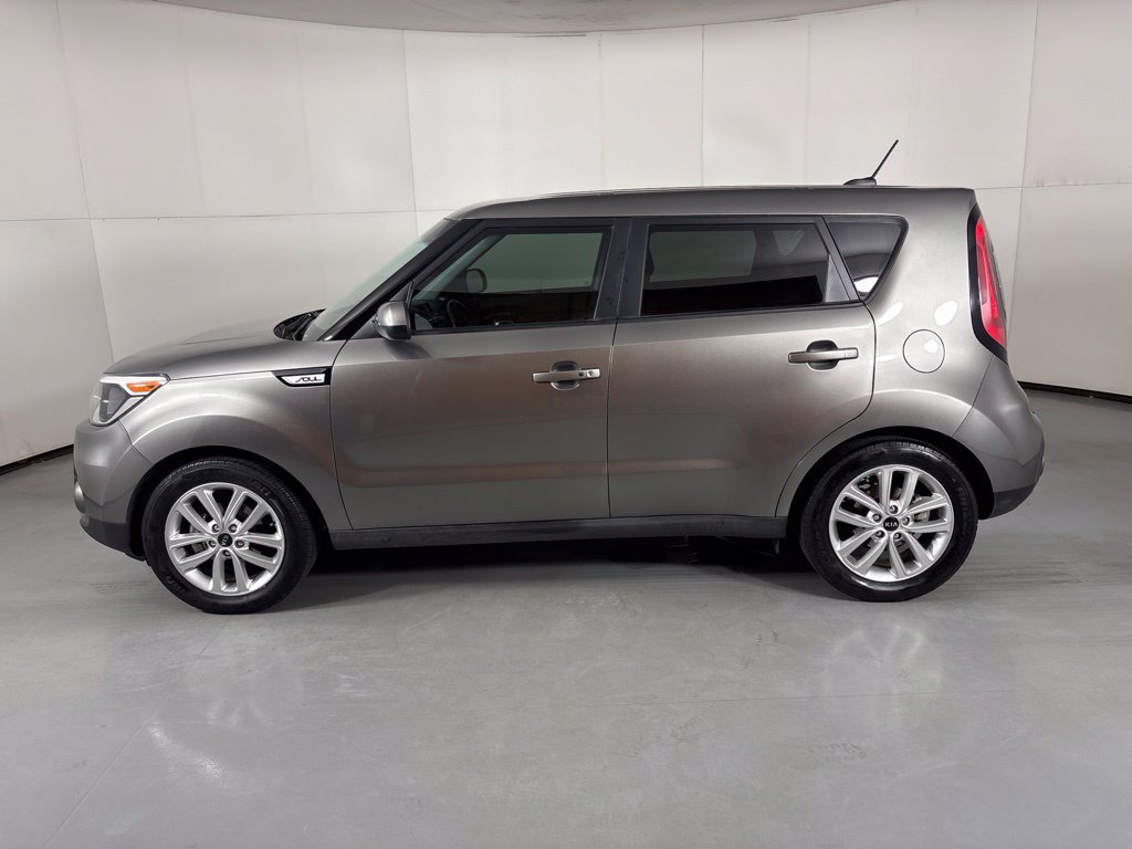 Used 2019 Kia Soul + w/ Audio Package FWD image 5