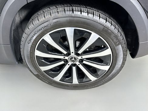 Used 2021 Mercedes-Benz GLB 250 image 29