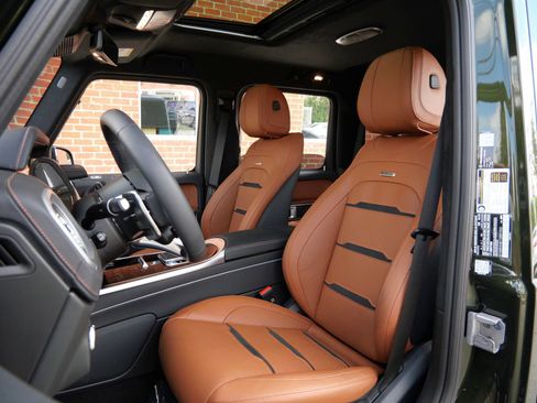 Used 2026 Mercedes-Benz G 63 AMG 4MATIC image 17
