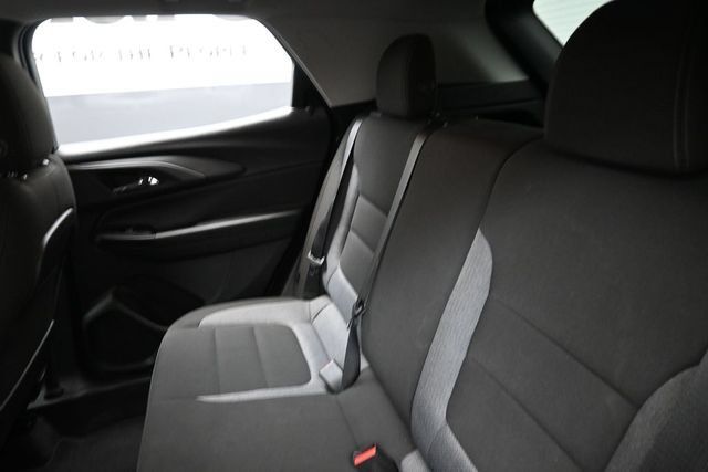 Used 2022 Chevrolet TrailBlazer LT FWD image 21
