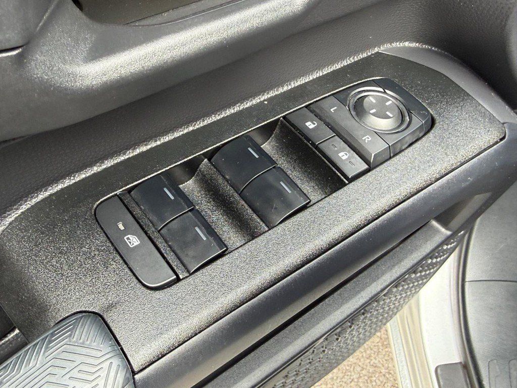 Used 2025 Toyota 4Runner TRD Sport AWD/4WD image 16