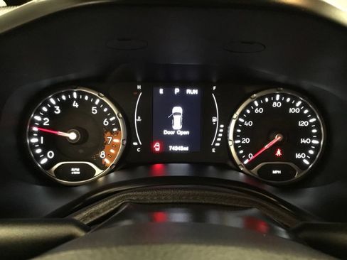 Used 2017 Jeep Renegade Sport w/ Power & Air Group AWD/4WD image 53