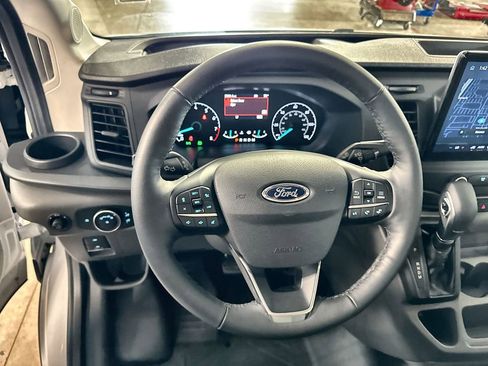 Used 2024 Ford Transit 350 XL RWD image 17