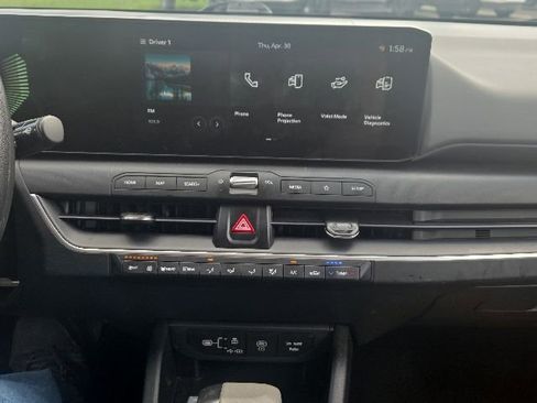 Used 2025 Kia K4 FWD image 23