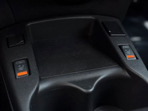 Used 2017 Nissan Leaf SV image 17