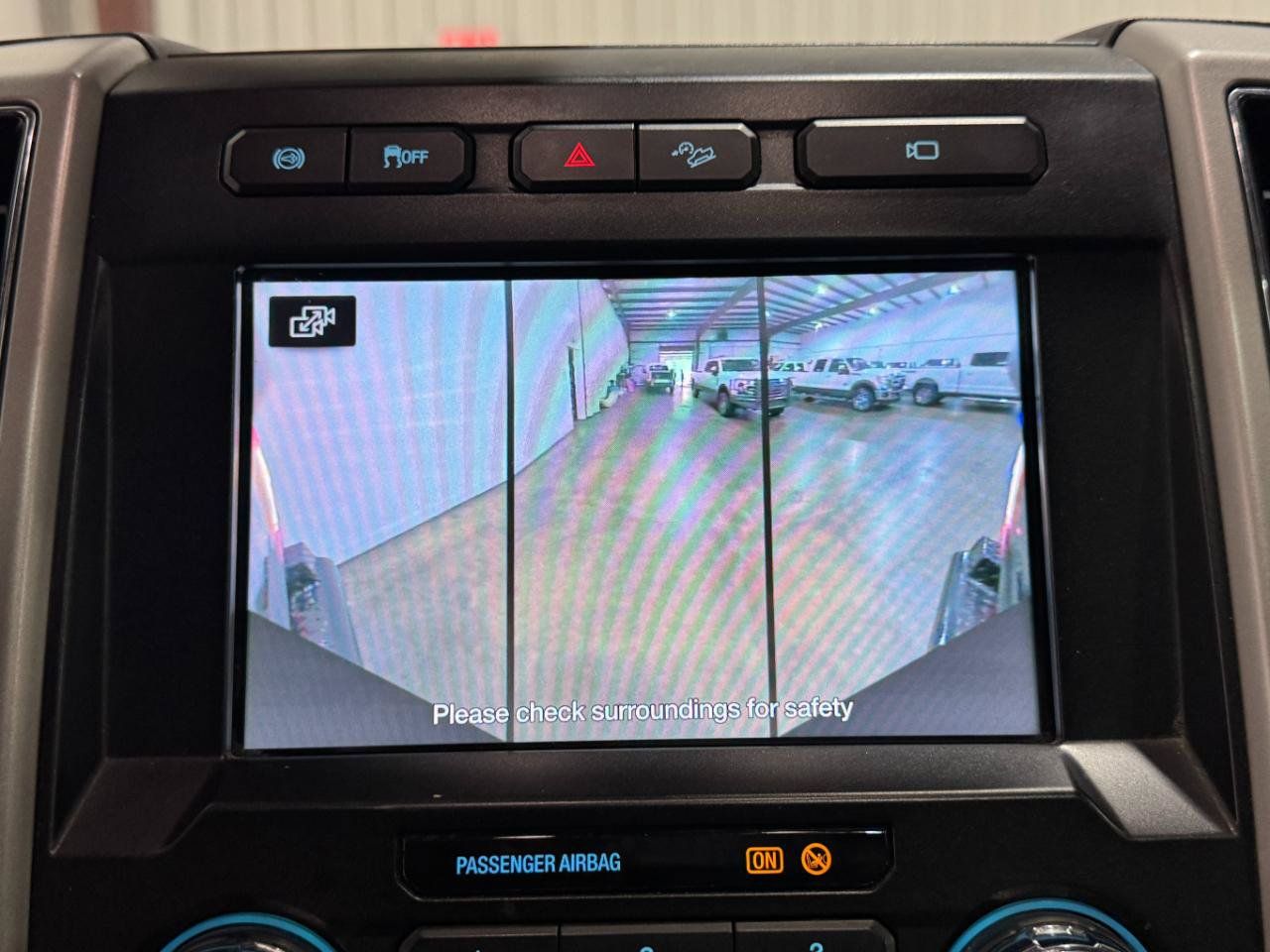 Used 2019 Ford F250 Lariat w/ Lariat Ultimate Package AWD/4WD image 28
