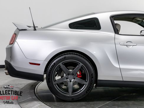 Used 2011 Ford Mustang GT Premium image 41