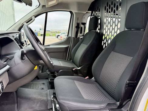 Used 2025 Ford Transit 250 Low Roof w/ Exterior Upgrade Package RWD image 11