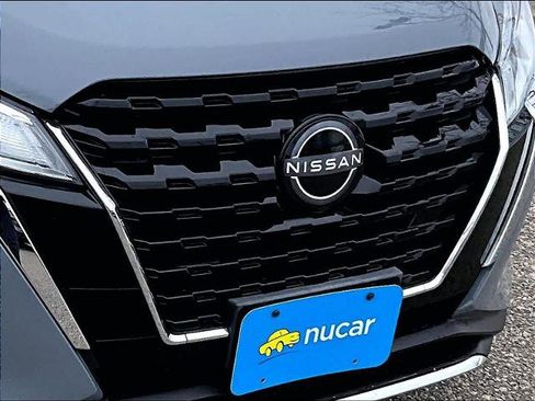 Certified 2024 Nissan Kicks SV image 29