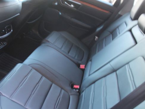 Used 2020 Honda CR-V Touring image 17