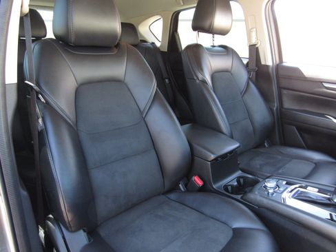 Used 2019 MAZDA CX-5 Touring FWD image 11
