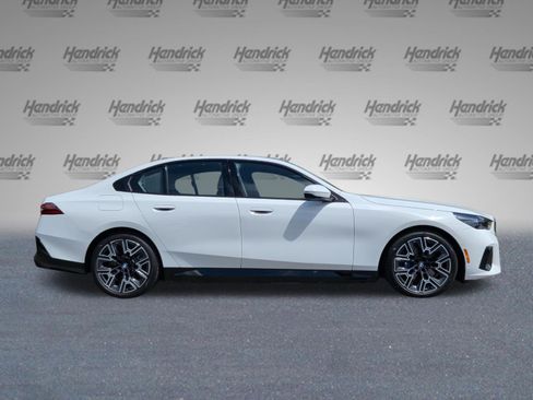 Certified 2026 BMW 550e xDrive w/ Executive Package AWD/4WD image 6