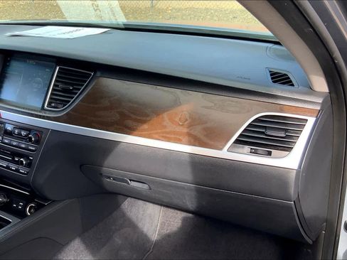 Used 2015 Hyundai Genesis 3.8 w/ Option Group 04 image 15