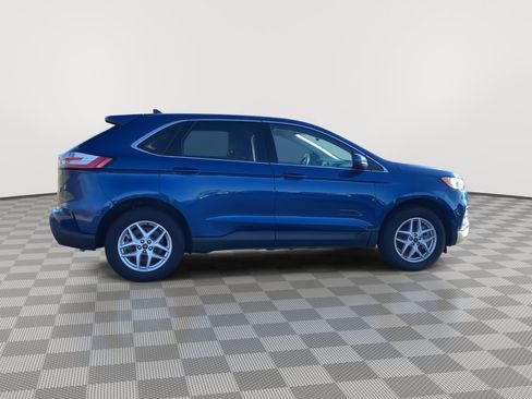 Used 2023 Ford Edge SEL image 9