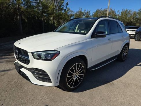Used 2023 Mercedes-Benz GLE 450 4MATIC w/ AMG Line Exterior image 1
