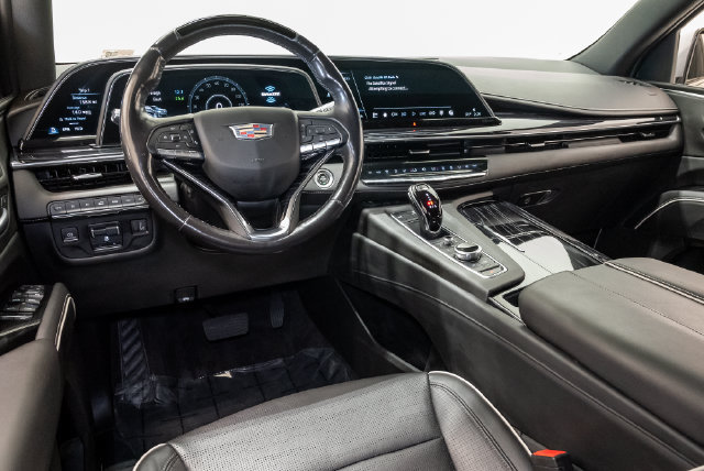 Used 2022 Cadillac Escalade Sport w/ Touring Package AWD/4WD image 6