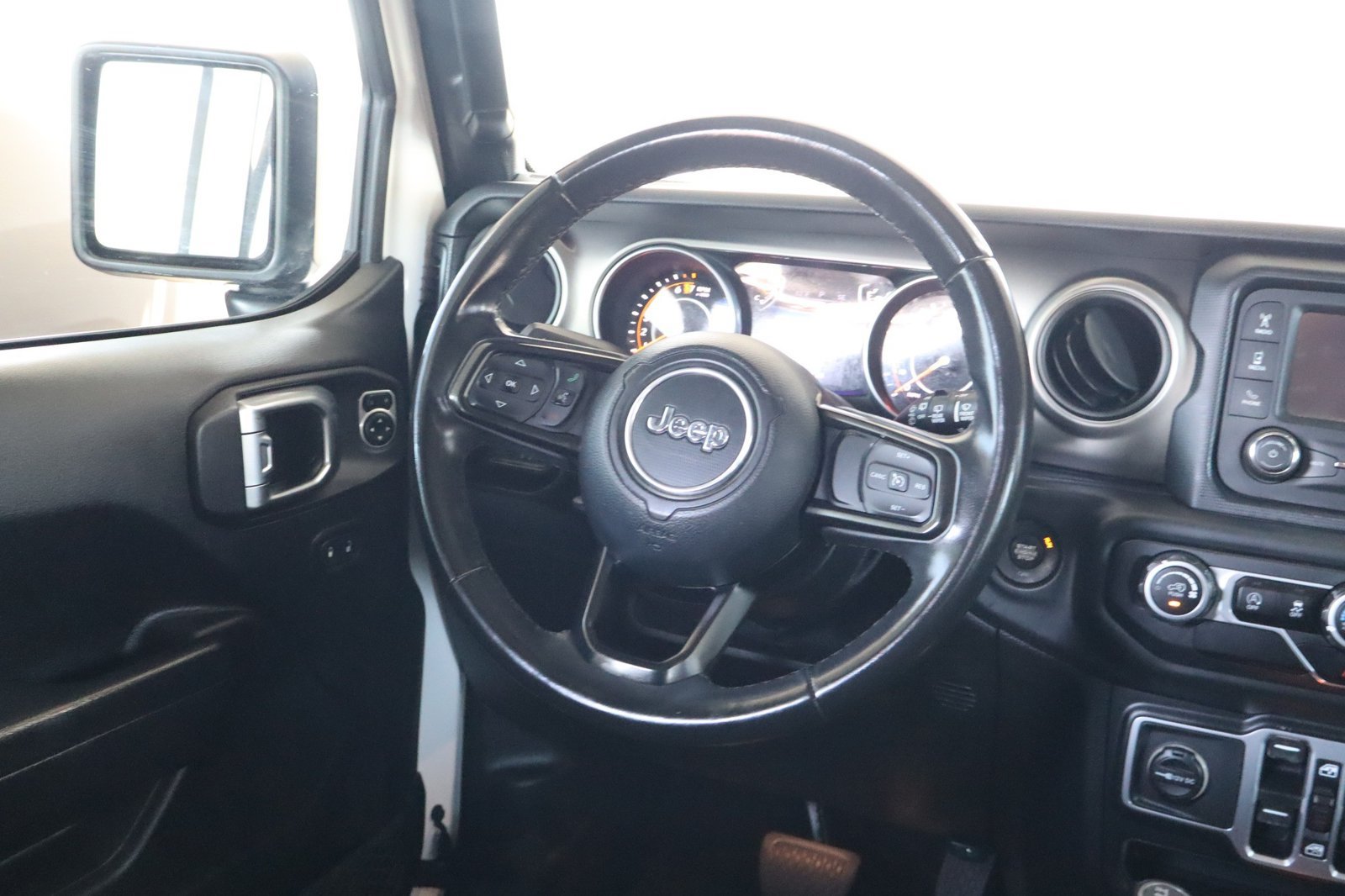 Used 2018 Jeep Wrangler Unlimited Sport S AWD/4WD image 66