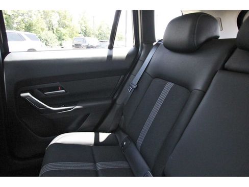 Used 2025 MAZDA CX-50 AWD 2.5 S w/ Premium Package image 9