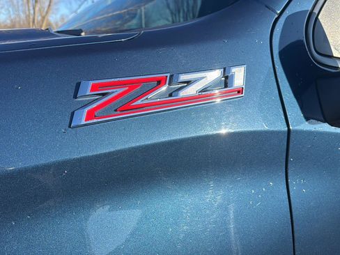 Used 2019 Chevrolet Silverado 1500 LT Trail Boss image 11