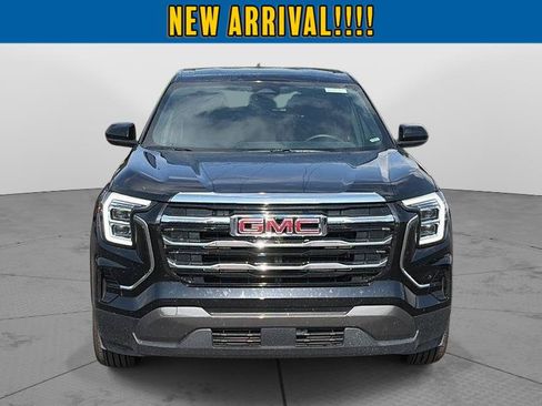 Used 2026 GMC Terrain Elevation AWD/4WD image 3