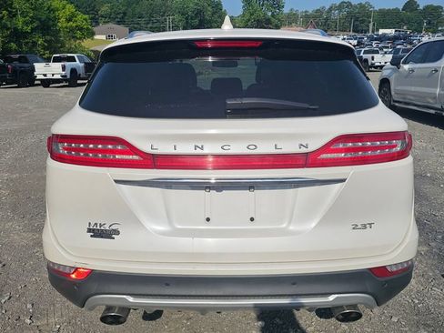Used 2019 Lincoln MKC Reserve w/ MKC Climate Package AWD/4WD image 4