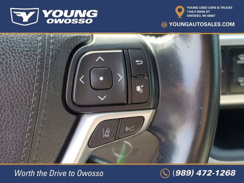 Used 2018 Toyota Highlander Plus FWD image 13