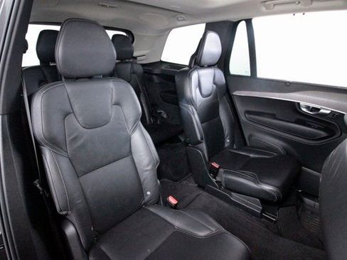Used 2023 Volvo XC90 B6 Ultimate w/ Protection Package Premier image 24