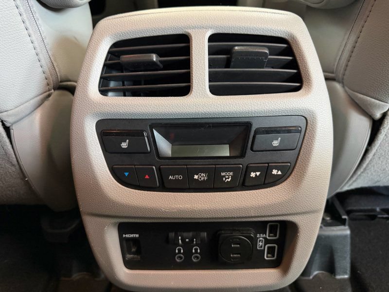 Used 2019 Honda Pilot Elite image 26
