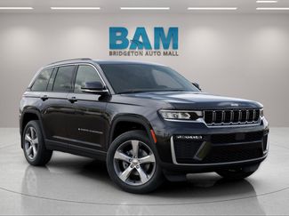 New 2026 Jeep Grand Cherokee Limited video 1
