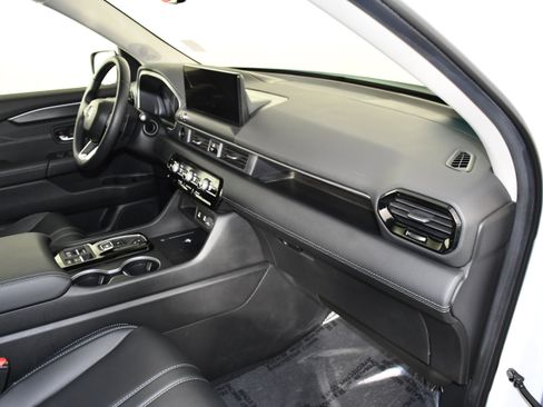 Certified 2026 Honda Pilot Touring image 41