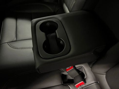 New 2026 Buick Envista Sport Touring FWD image 32