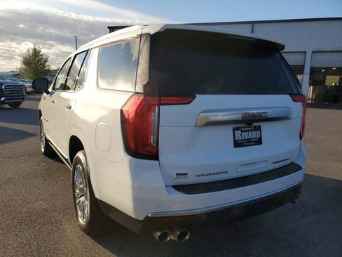 Used 2022 GMC Yukon Denali image 3